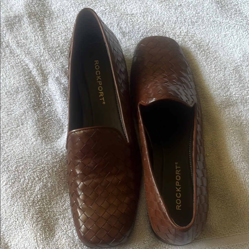 Rockport Brown WOVEN Leather Loafers Timeless Design EUC